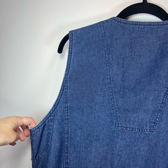 TravelSmith Women's Utility Vest Blue Denim Buttons Pockets Fishing Hiking Large - Picture 12 of 16
